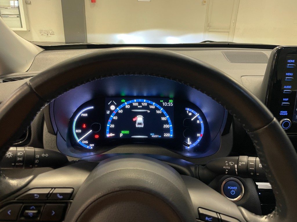 TOYOTA Yaris Cross 1.5 Hybrid 116CV 5p. E-CVT Trend - 13