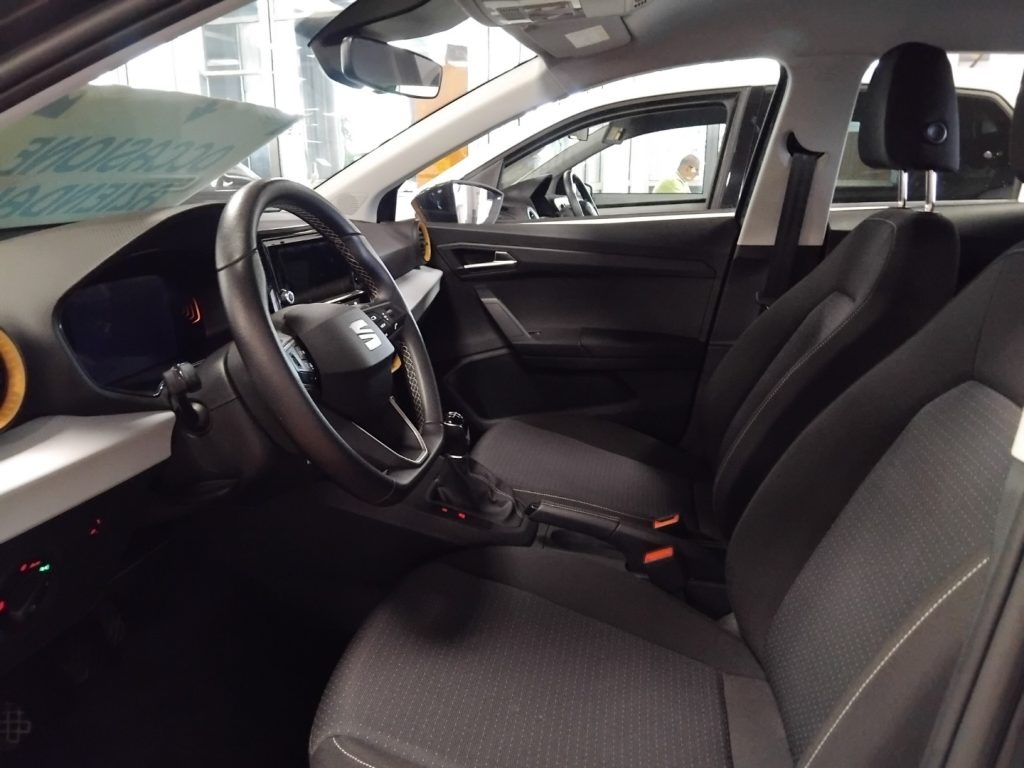SEAT Ibiza 1.0 EcoTSI 95 CV 5 porte Style video - 13