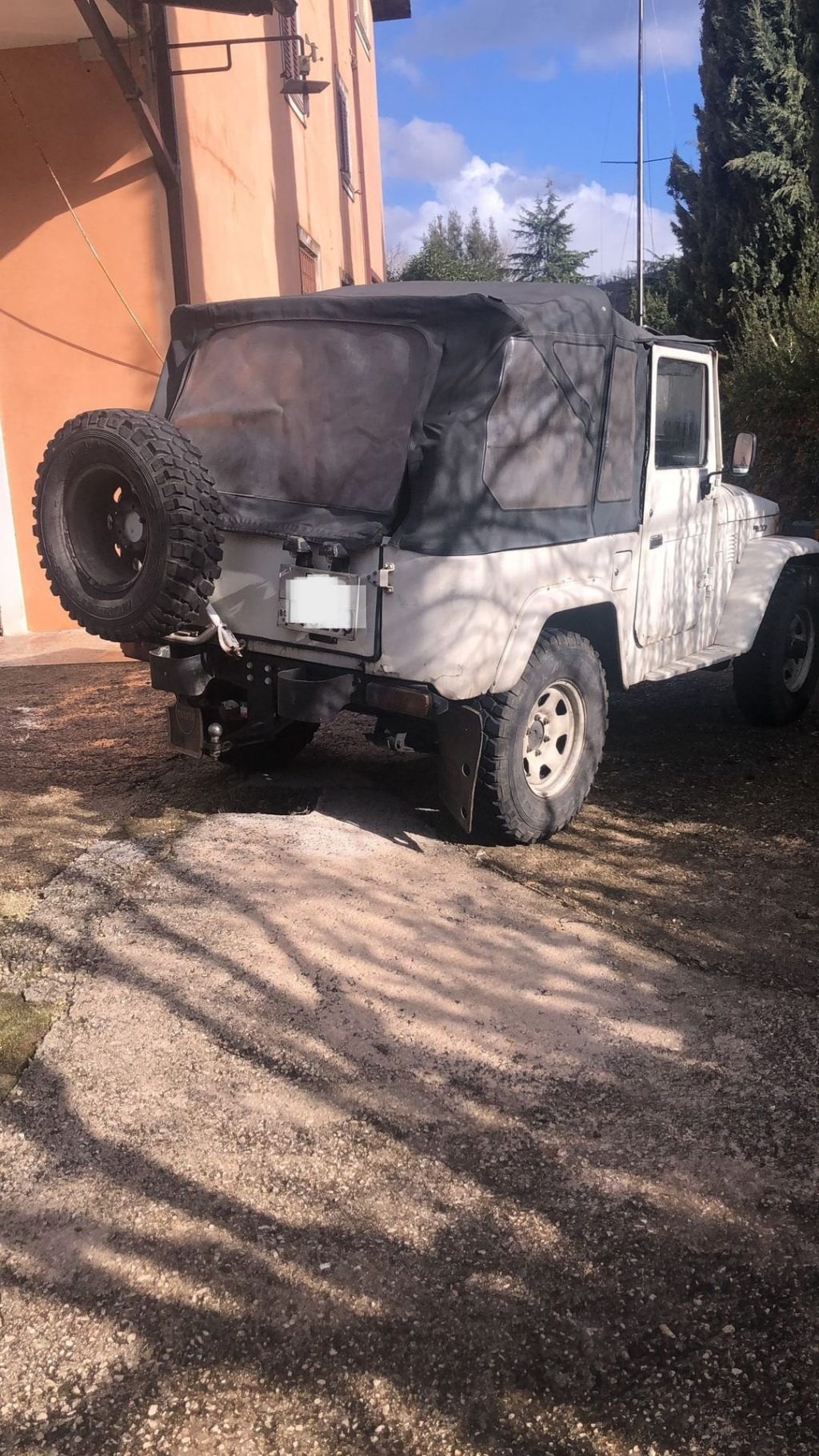 TOYOTA Land Cruiser BJ 42 3.5 DIESEL - 4