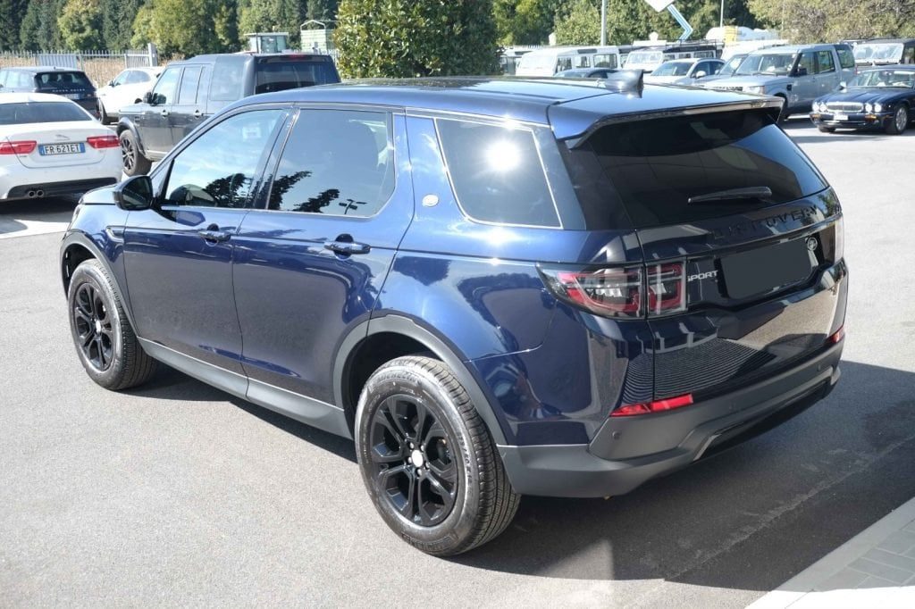 LAND ROVER Discovery Sport 2.0D AWD Auto S - BLACK PACK - 3
