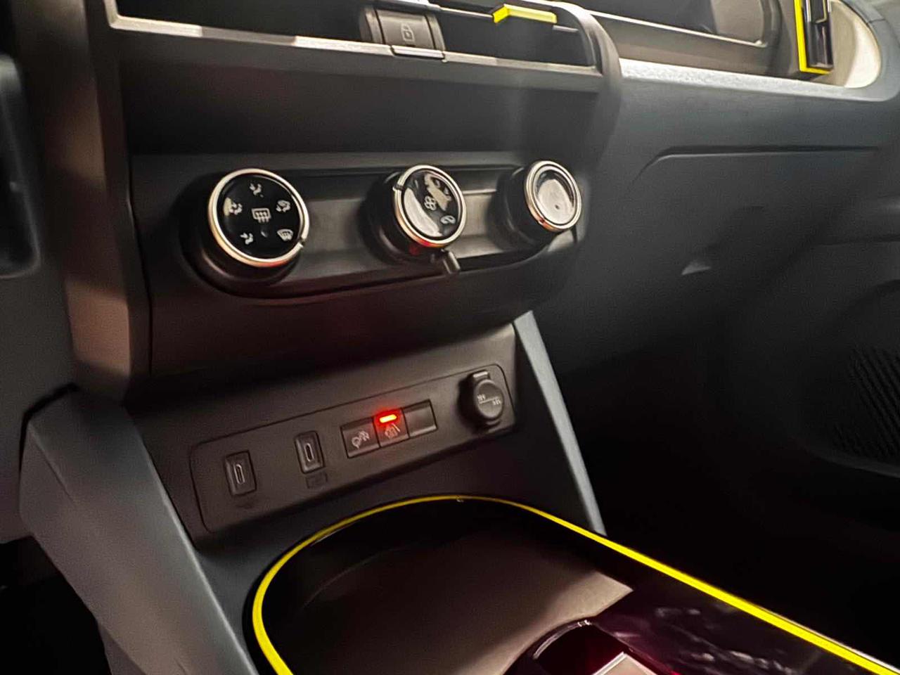 FIAT Grande Panda Icon Hybrid 110 CV S&S - 13