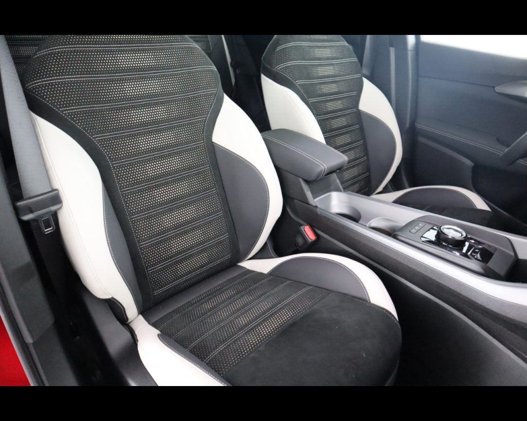ALFA ROMEO Tonale Diesel Diesel 130cv Milano Cortina 2026 - 17