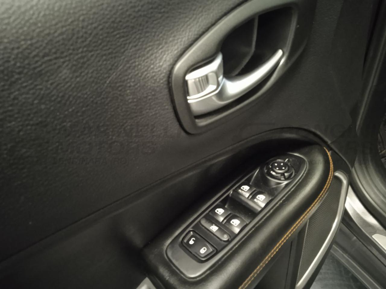 JEEP Compass 2.0 MJET 170CV AUTOMATICO 4WD LIMITED - 25