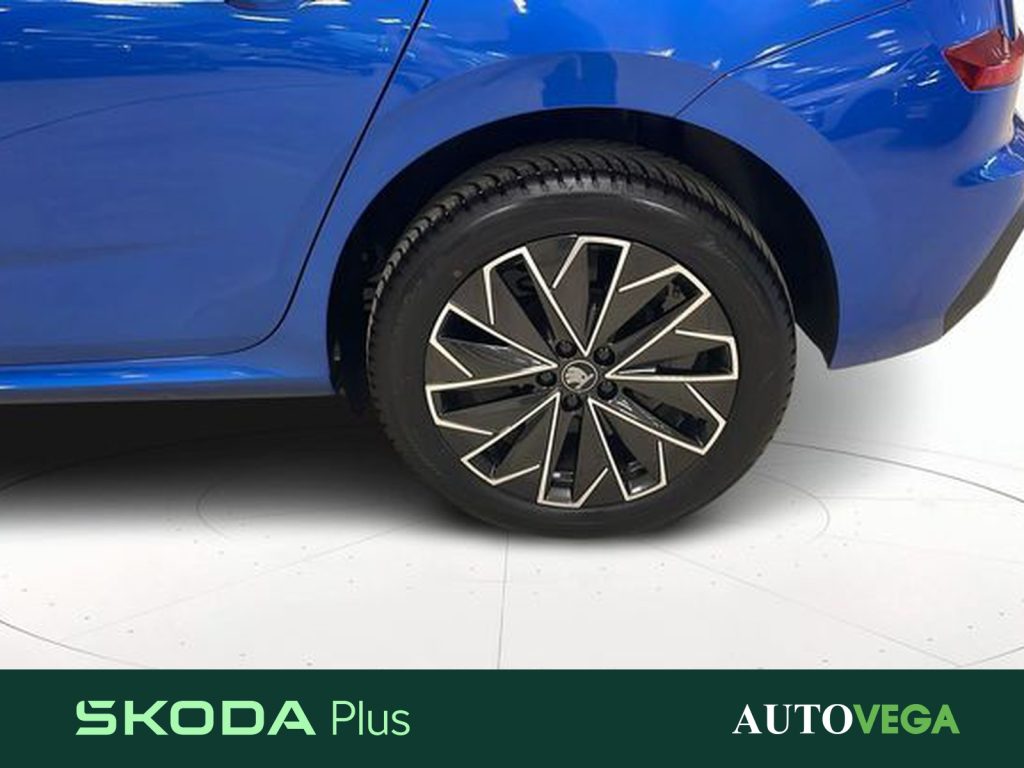 SKODA Kamiq 1.0 tsi black dots 115cv dsg - 18