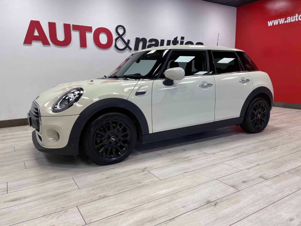 MINI One 5P 1.5 102CV AUTO - 3