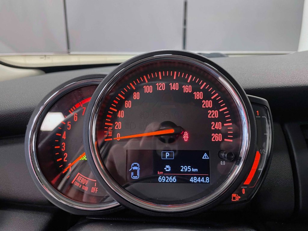 MINI One 5P 1.5 102CV AUTO - 19