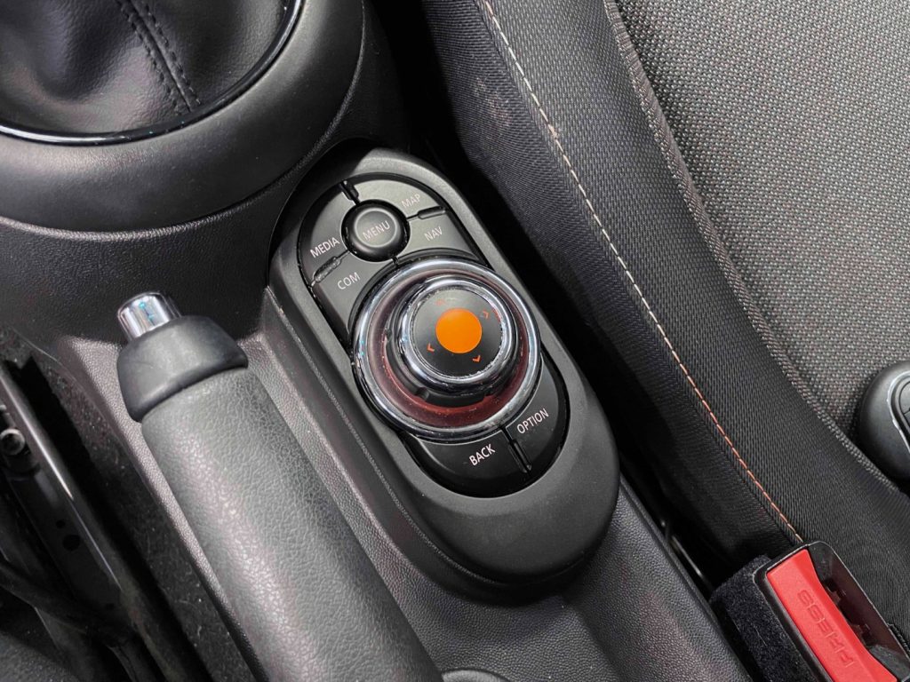 MINI One 5P 1.5 102CV AUTO - 28