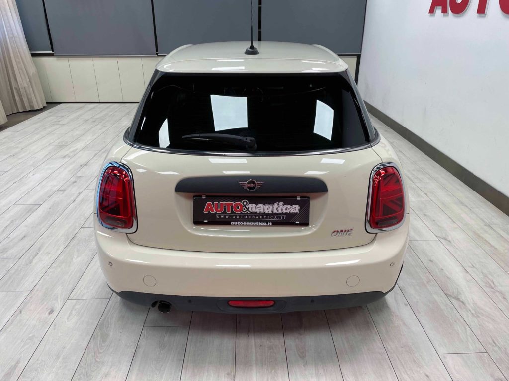 MINI One 5P 1.5 102CV AUTO - 38