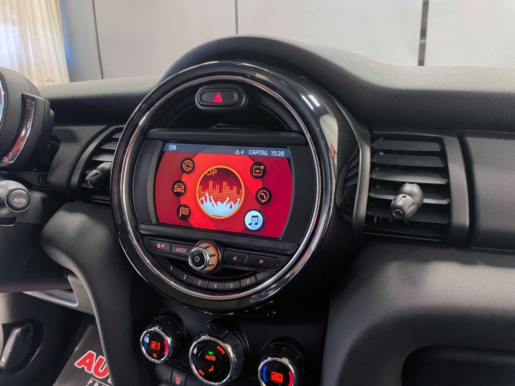 MINI One 5P 1.5 102CV AUTO - 43