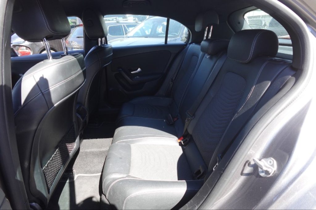 MERCEDES-BENZ A 250 e Automatic EQ-Power Business Extra OK NEOP. - 8
