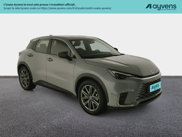 LEXUS LBX Grigio metallizzato