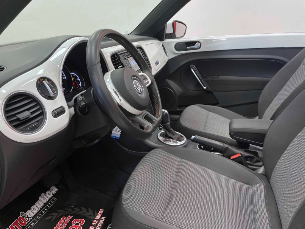 VOLKSWAGEN Maggiolino CABRIO 1.2 TSI DSG CUP - 59