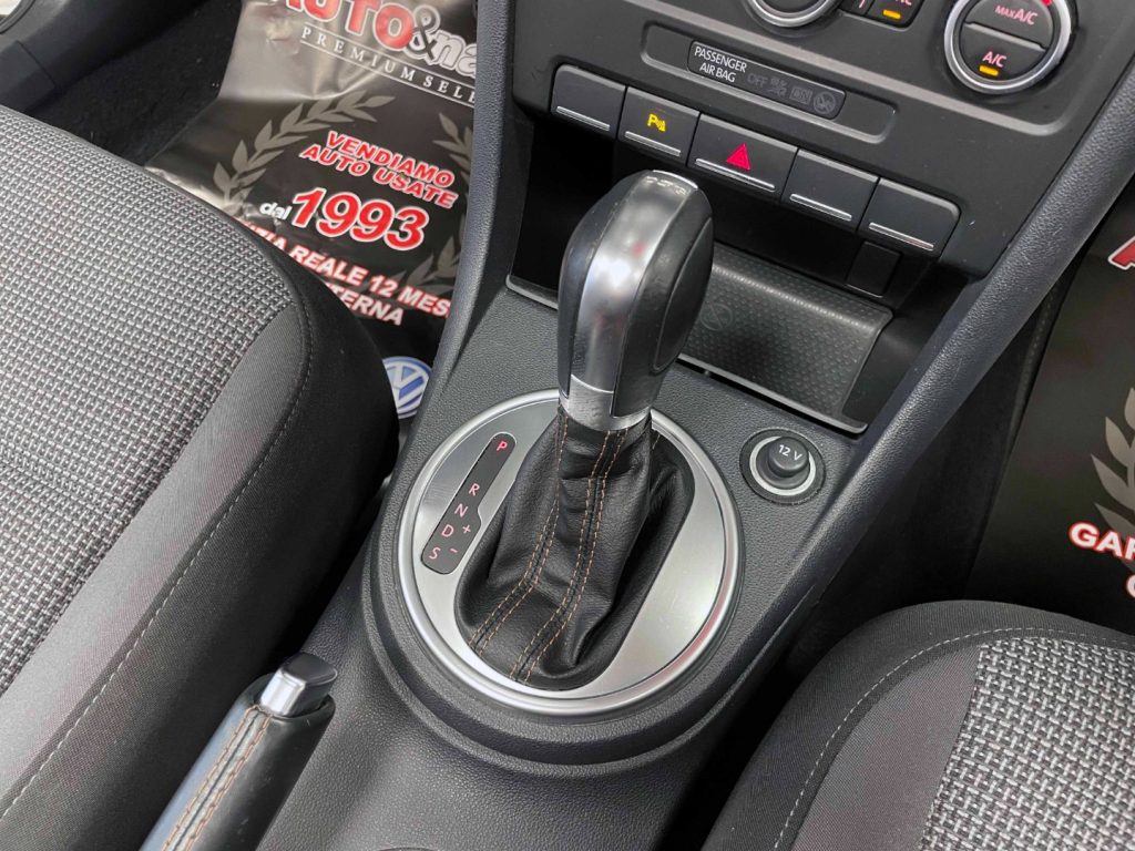 VOLKSWAGEN Maggiolino CABRIO 1.2 TSI DSG CUP - 64