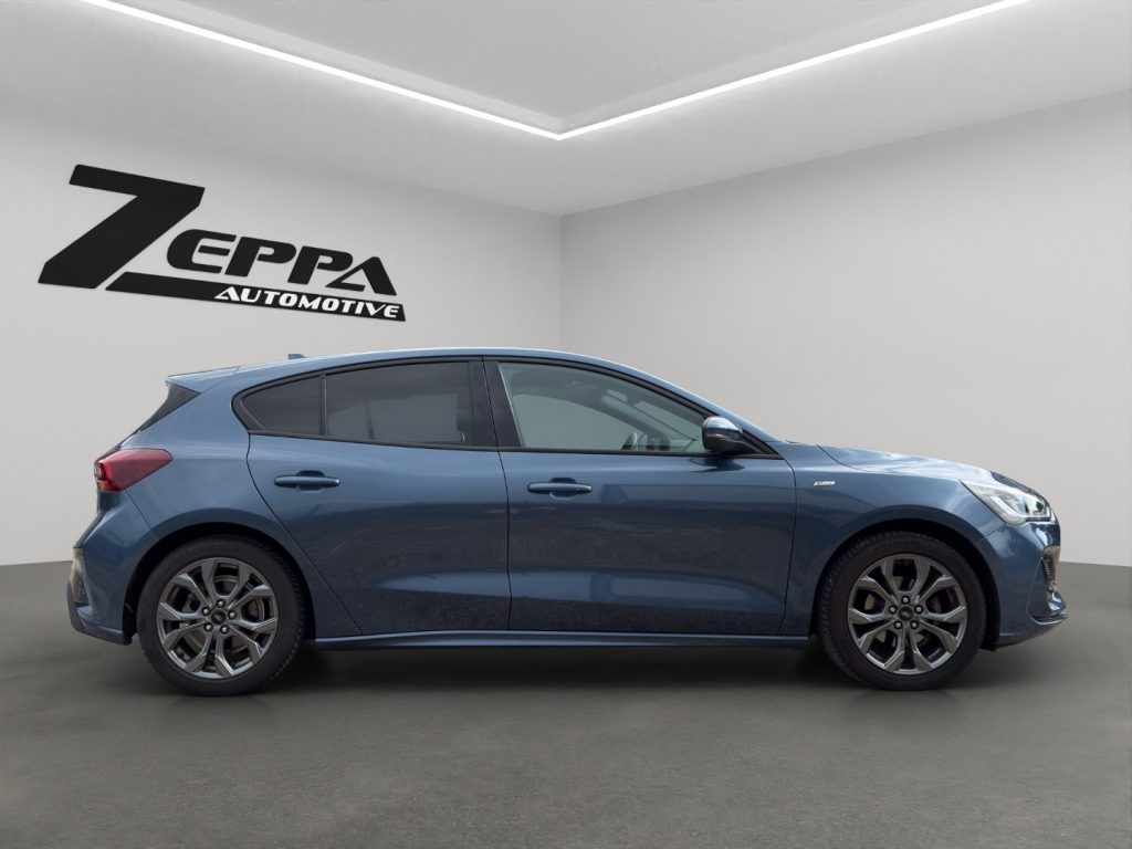 FORD Focus 1.0 EcoBoost Hybrid 125 CV 5p. ST-Line - 6