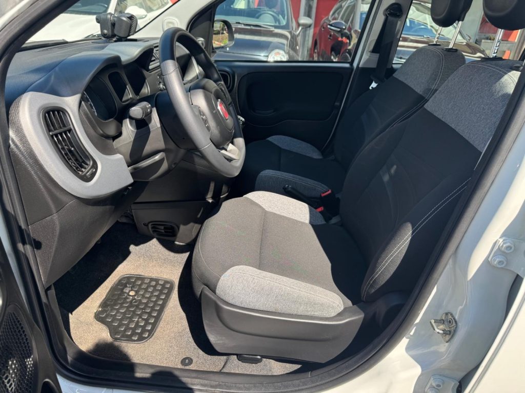 FIAT Panda 1.0 FireFly S&S Hybrid City Life - 11