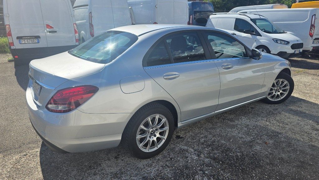 MERCEDES-BENZ C 200 d Auto Business - 4