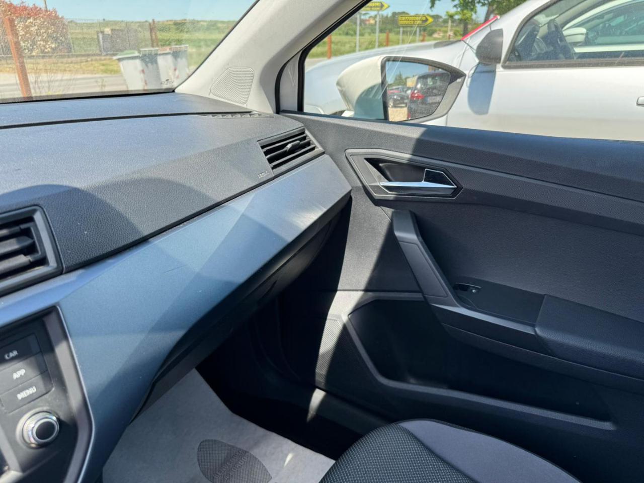 SEAT Arona 1.0 TGI Style METANO - 12