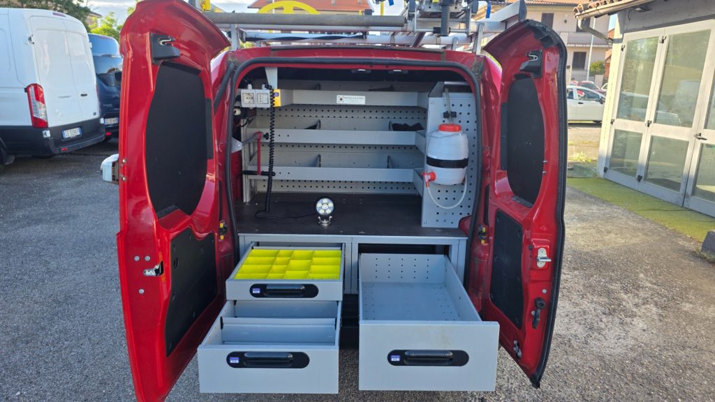 FIAT Fiorino 1.3 MJT 95CV Adventure SX allestimento officina E6 - 7