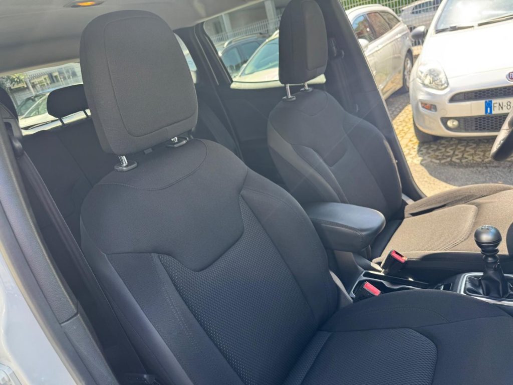 JEEP Renegade 1.0 T3 Night Eagle - 11