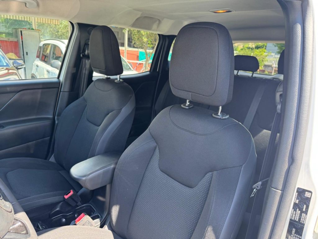 JEEP Renegade 1.0 T3 Night Eagle - 15