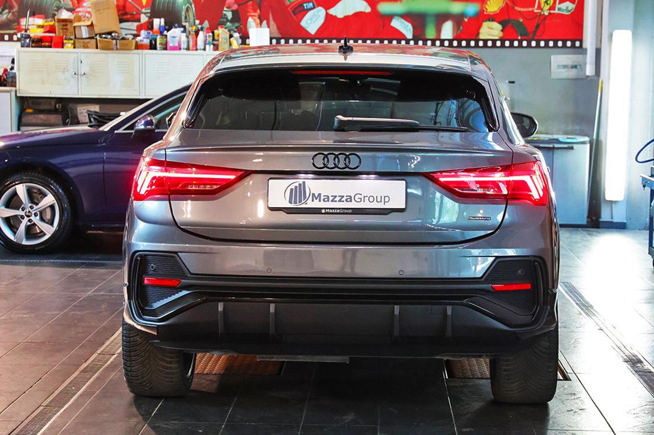 AUDI Q3 40 TDI Sportback Quattro S-Tronic S-Line - 4