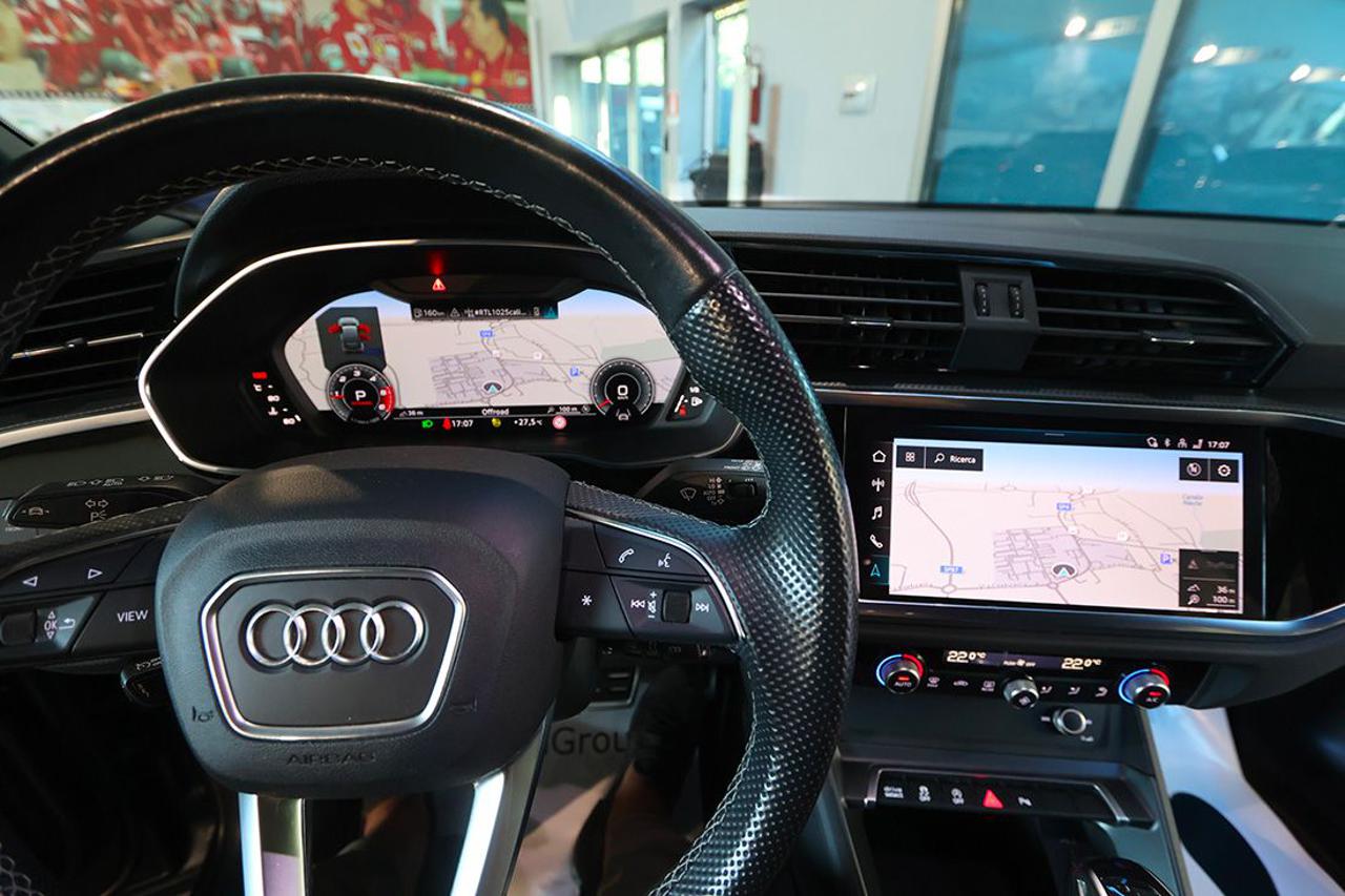 AUDI Q3 40 TDI Sportback Quattro S-Tronic S-Line - 32