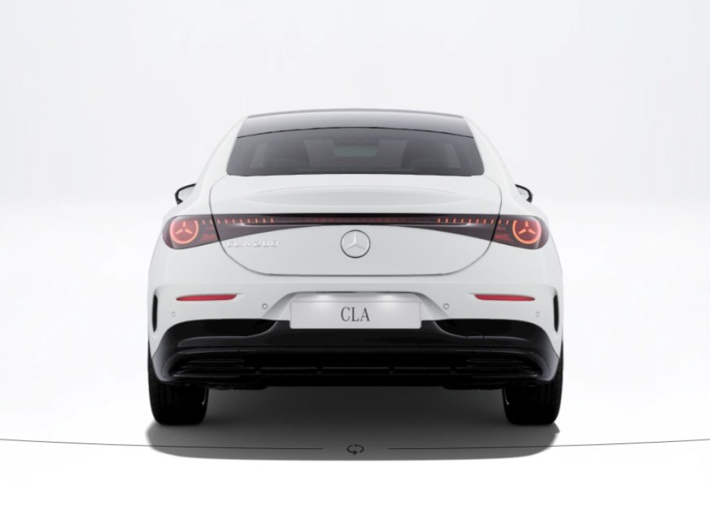 MERCEDES-BENZ CLA 200 AMG Line Premium - 4