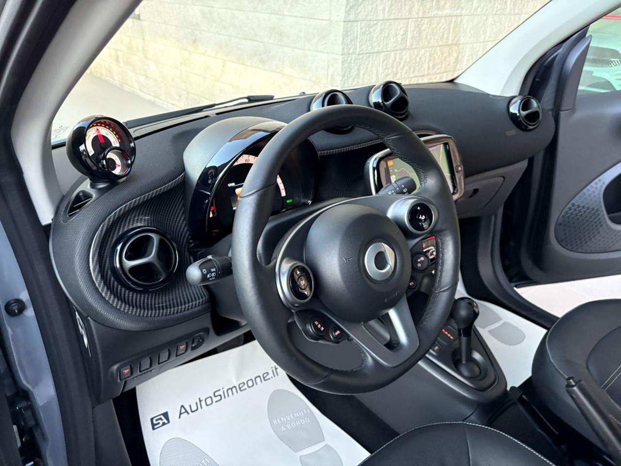 SMART ForTwo EQ Prime 22KW-INTERNI IN PELLE-SEDILI RISCAL. - 11