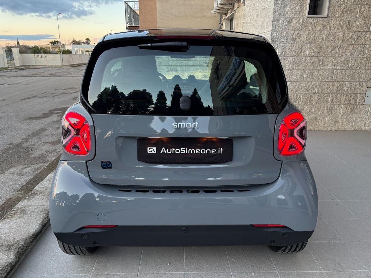 SMART ForTwo EQ Prime 22KW-INTERNI IN PELLE-SEDILI RISCAL. - 6