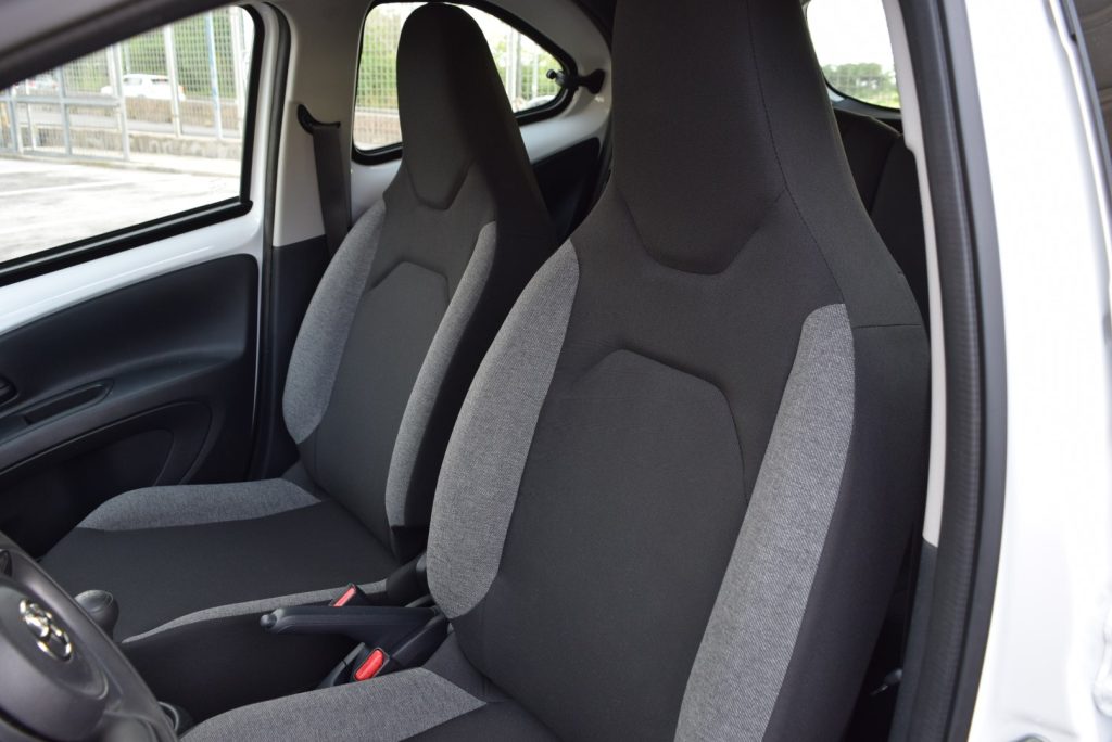 TOYOTA Aygo X 1.0 VVT-i 5 porte 72 CV - 11