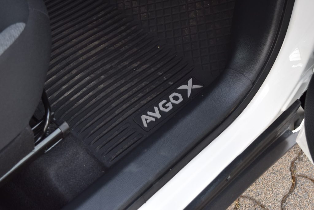 TOYOTA Aygo X 1.0 VVT-i 5 porte 72 CV - 17