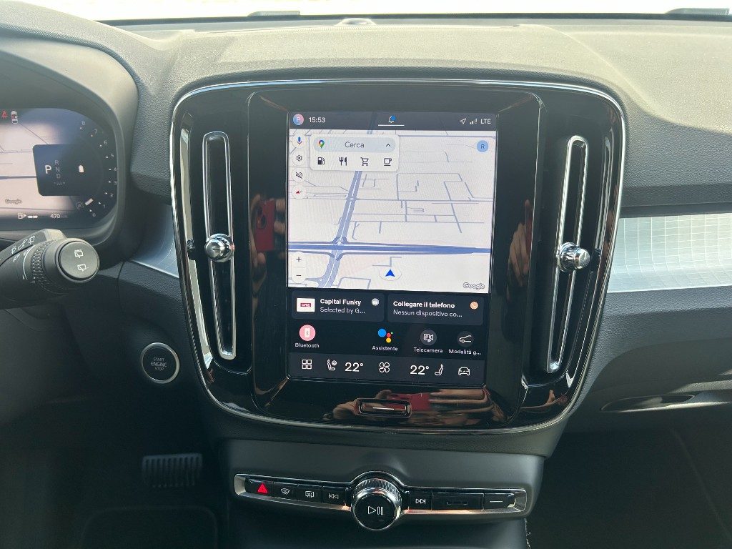 VOLVO XC40 B3 automatico Core - Grid Foto 12