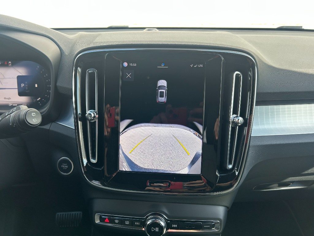 VOLVO XC40 B3 automatico Core - Grid Foto 13
