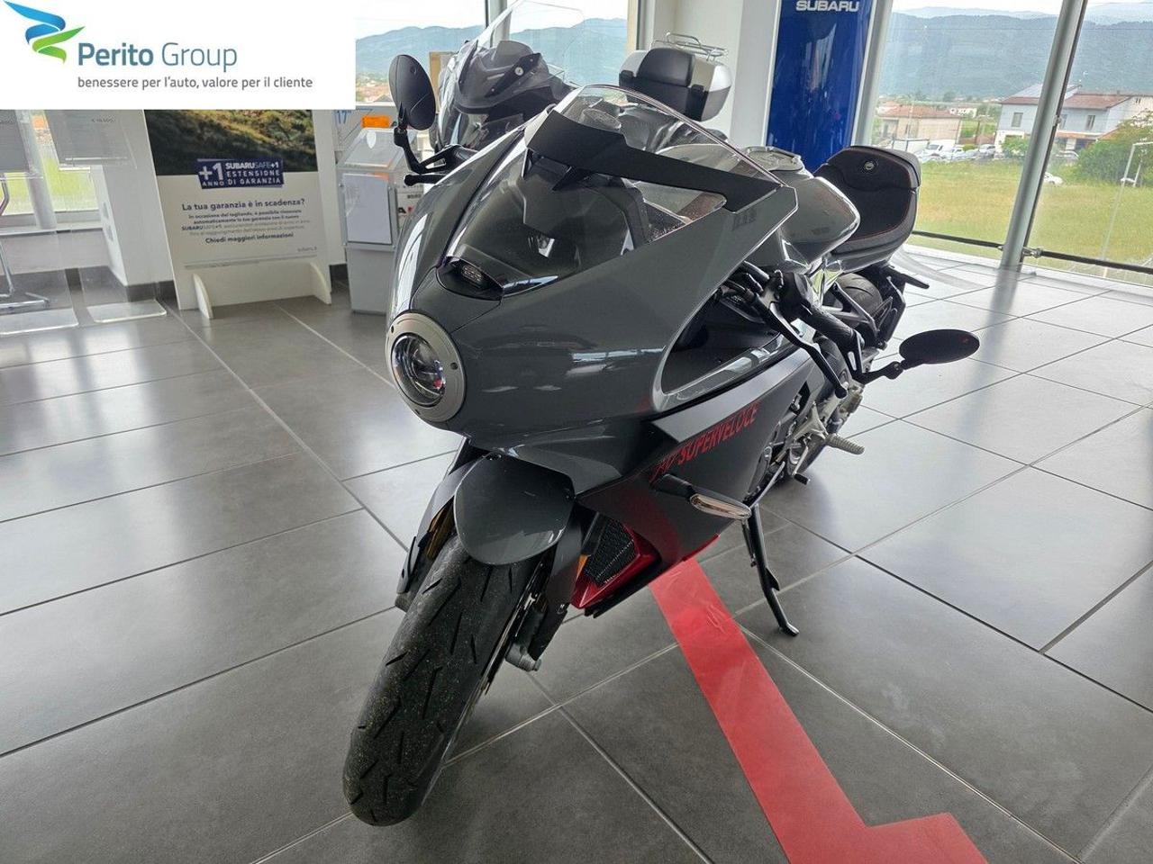 MV AGUSTA Superveloce 800 come nuova - 7