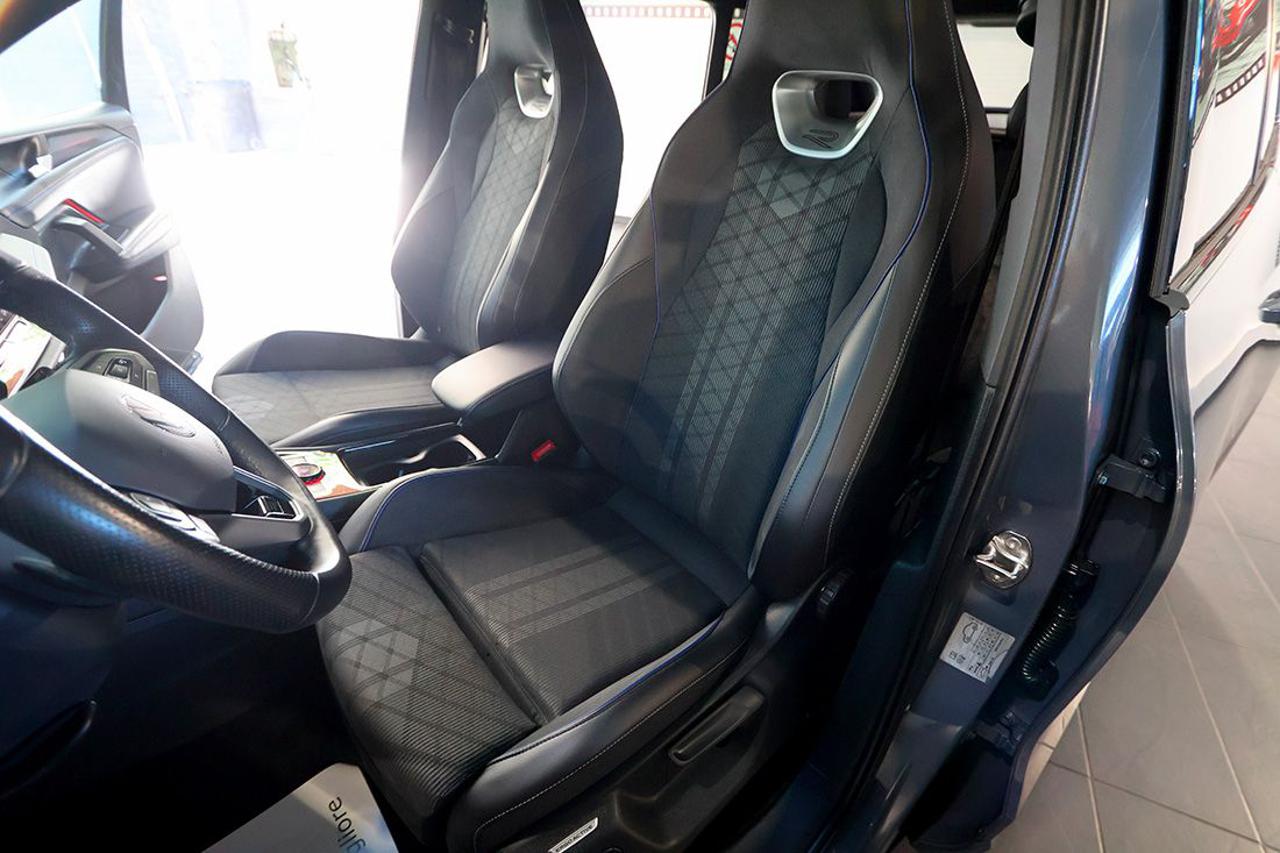 VOLKSWAGEN Tiguan 2.0 TDI 150cv DSG R-Line - 17