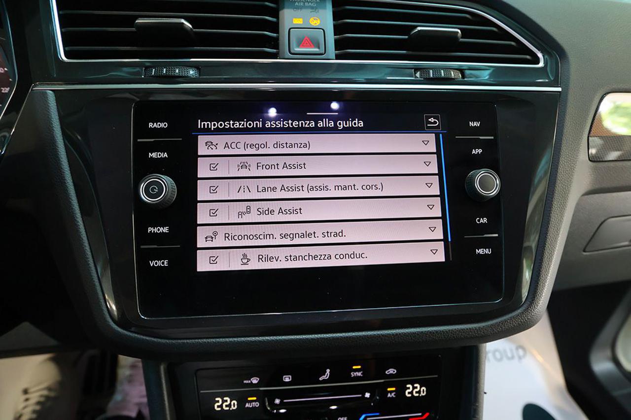 VOLKSWAGEN Tiguan 2.0 TDI 150cv SCR DSG Elegance - 29