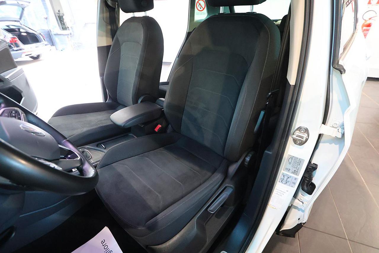 VOLKSWAGEN Tiguan 2.0 TDI 150cv SCR DSG Elegance - 18