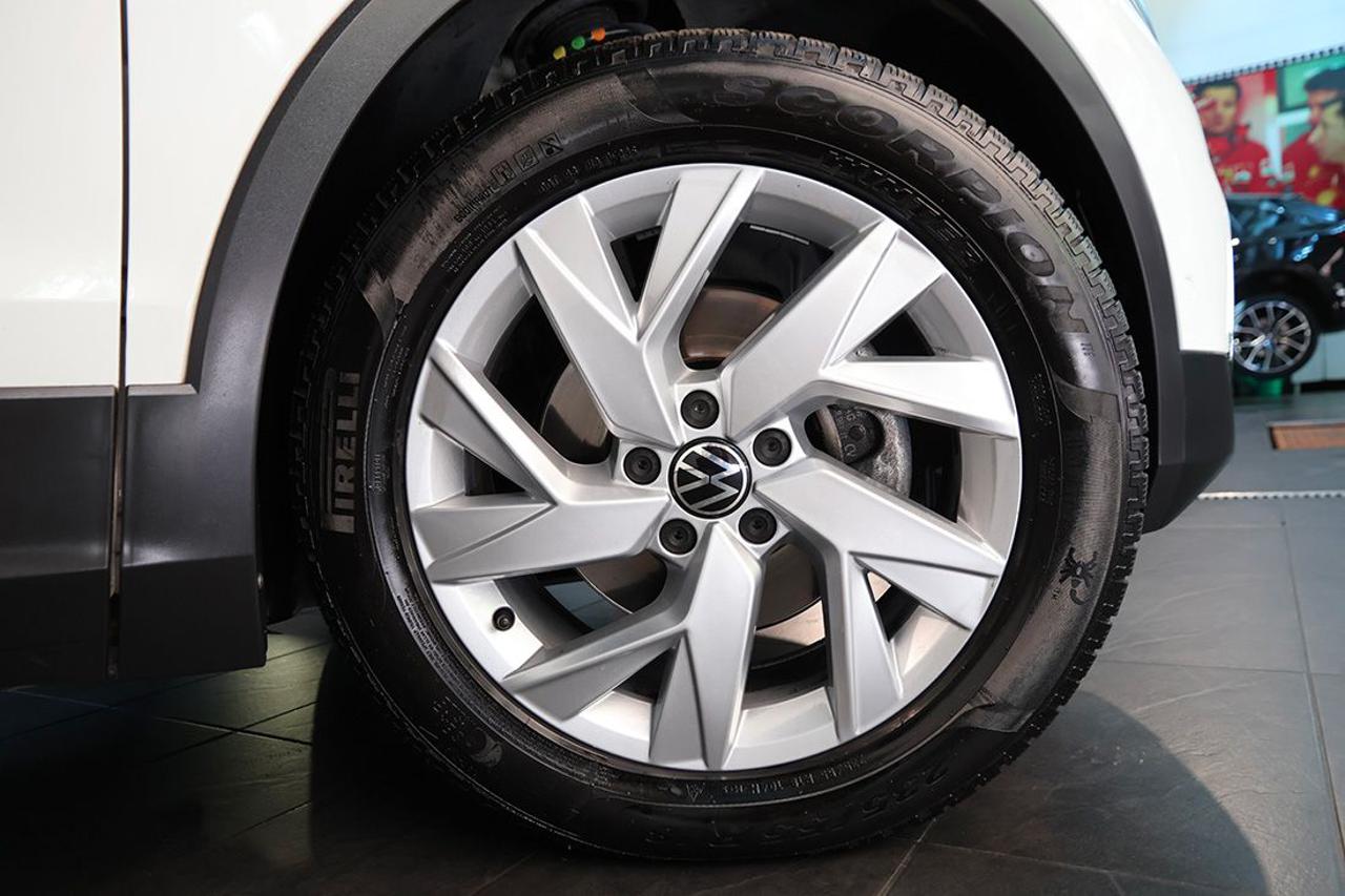 VOLKSWAGEN Tiguan 2.0 TDI 150cv SCR DSG Elegance - 6