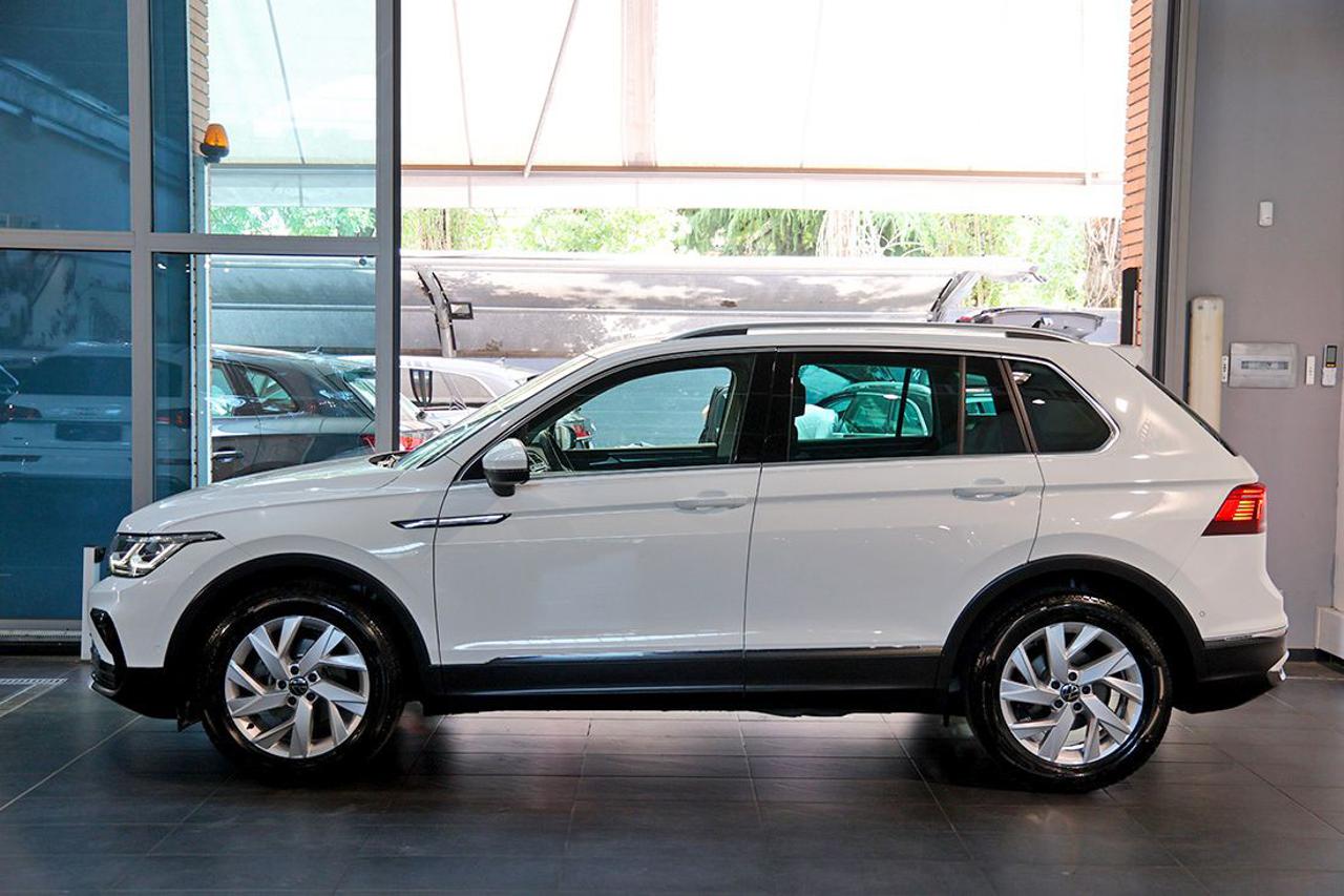 VOLKSWAGEN Tiguan 2.0 TDI 150cv SCR DSG Elegance - 3