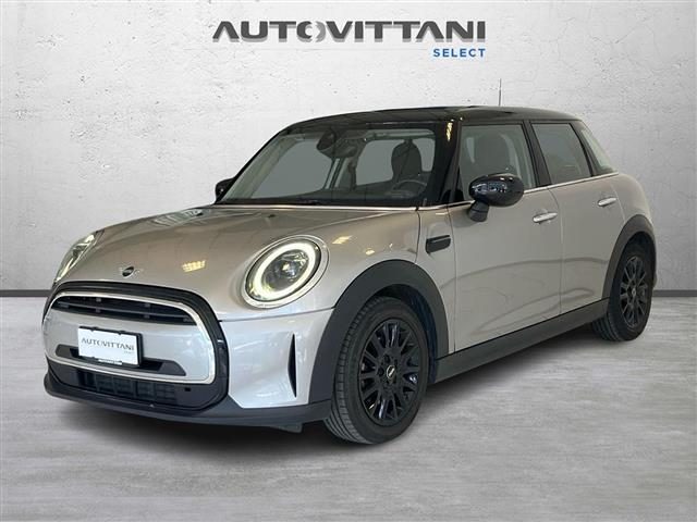MINI Mini 5p 1.5 Cooper Essential auto 