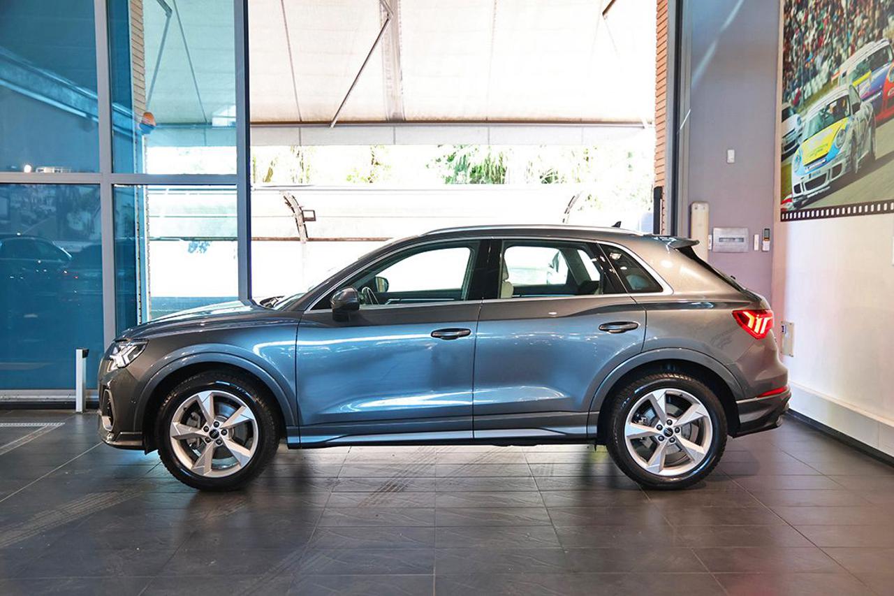 AUDI Q3 45 TFSI Quattro S-Tronic S-Line - 3
