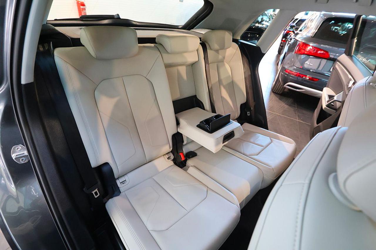AUDI Q3 45 TFSI Quattro S-Tronic S-Line - 20