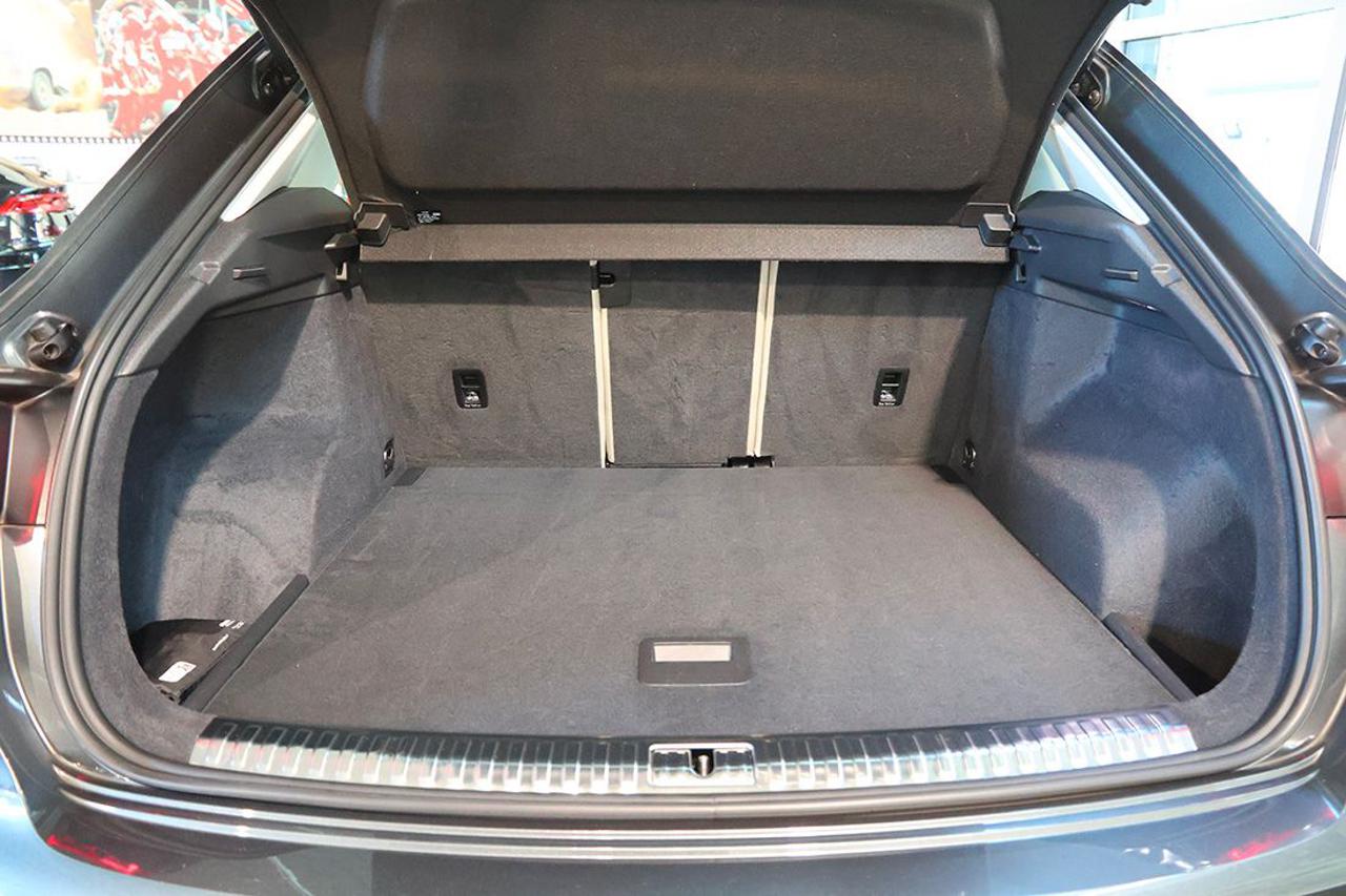 AUDI Q3 45 TFSI Quattro S-Tronic S-Line - 12