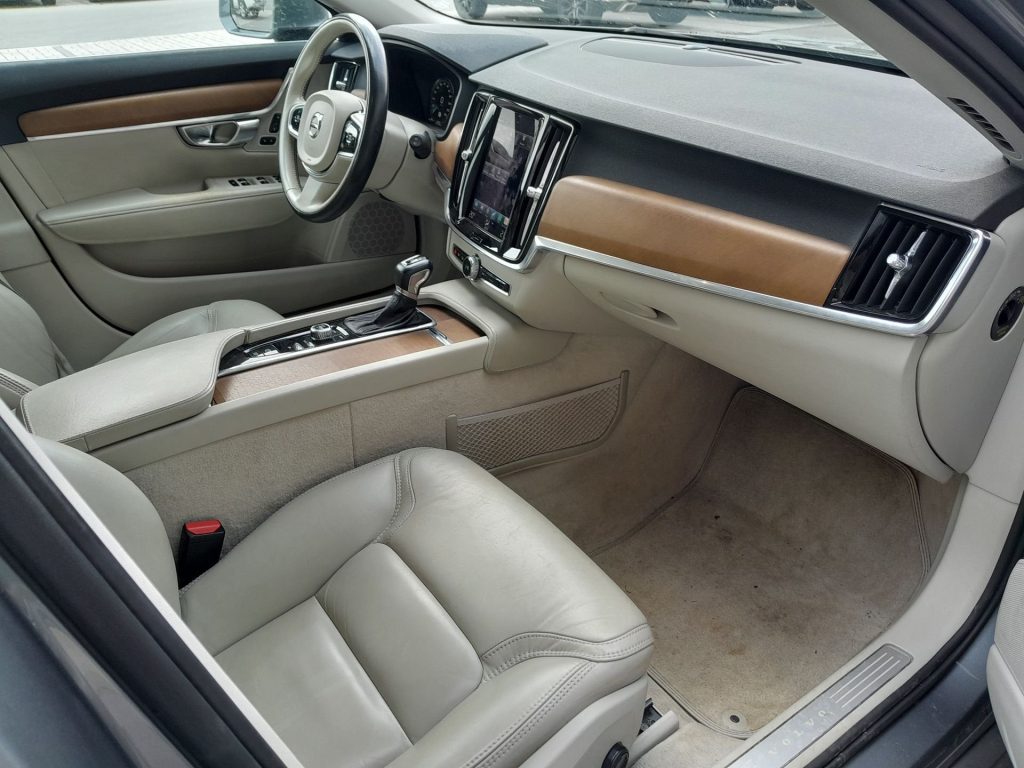VOLVO V90 D3 Geartronic Kinetic IVA ESPOSTA - 10