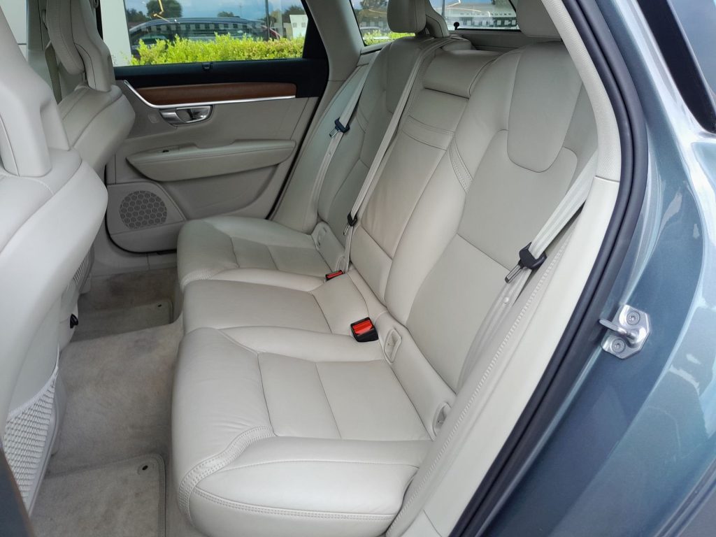 VOLVO V90 D3 Geartronic Kinetic IVA ESPOSTA - 22