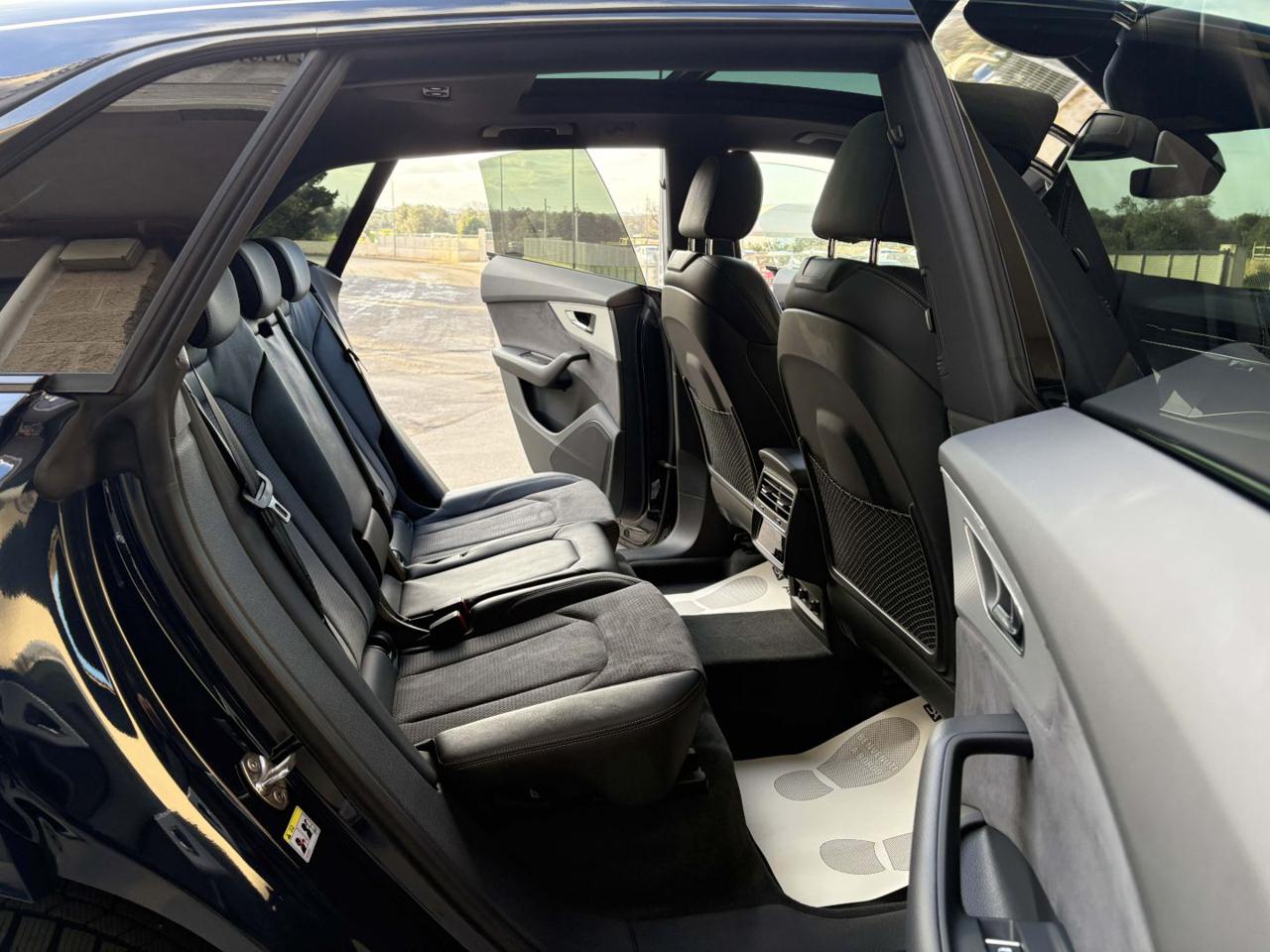 AUDI Q8 50 TDI 286 CV quattro tiptronic S line edition - 14