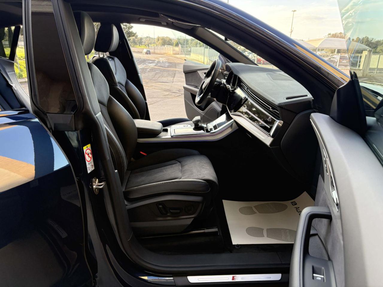 AUDI Q8 50 TDI 286 CV quattro tiptronic S line edition - 12