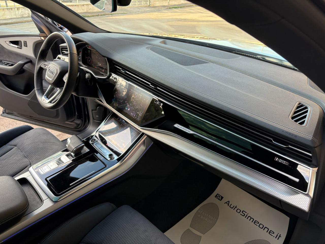 AUDI Q8 50 TDI 286 CV quattro tiptronic S line edition - 17