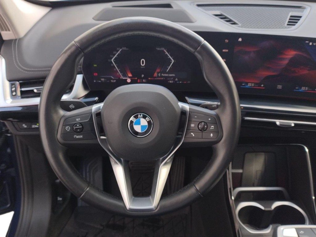 BMW X1 sDrive 18d xLine Aut. + Tetto apr. - 11