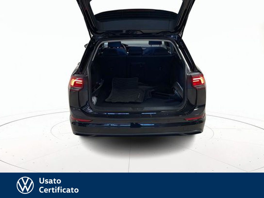 VOLKSWAGEN Golf Variant variant 1.5 tgi life 130cv dsg - 18